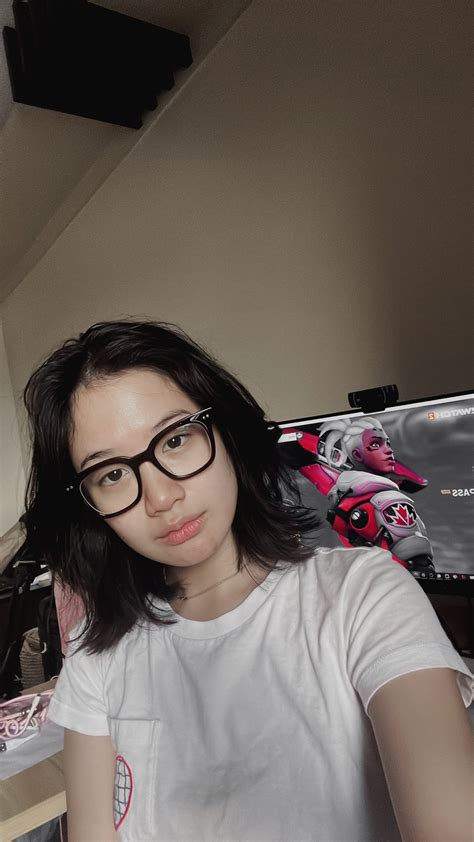 Piaya (@piatheildefonso) / Twitter.